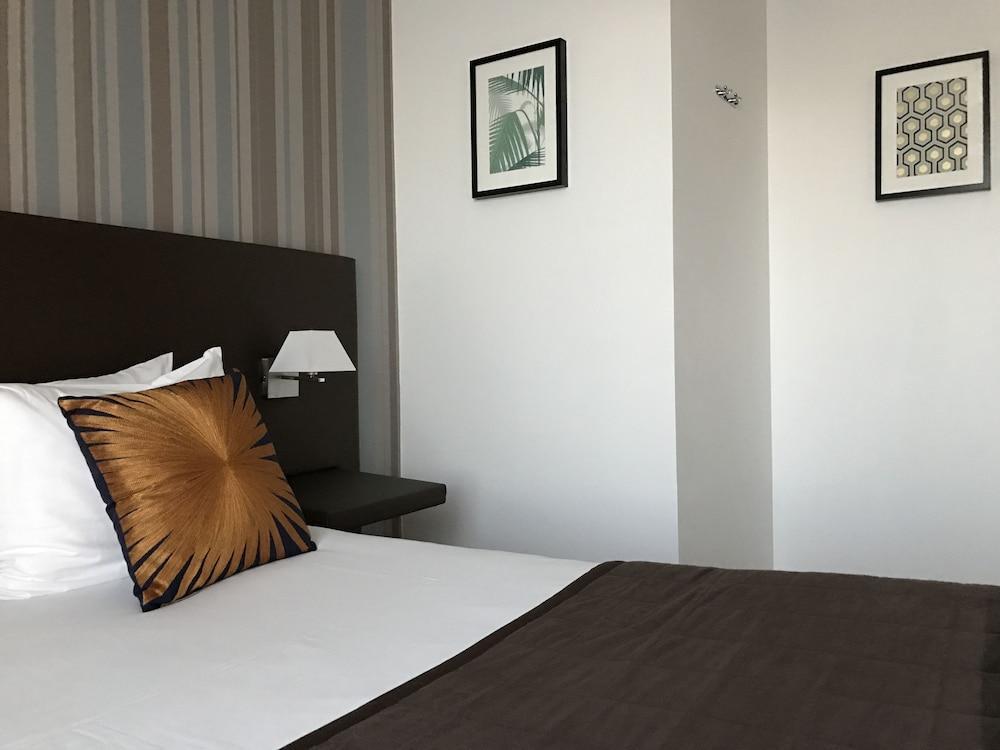 Residence Capitaine Paoli Париж Екстериор снимка
